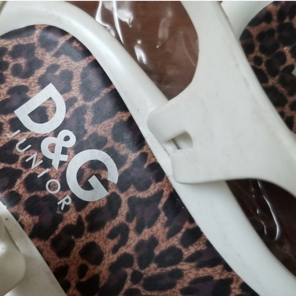BNIB AUTHENTIC D&G JR JELLY SANDALS WHITE LEOPARD